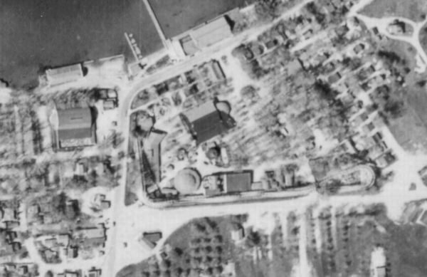 Walled Lake Amusement Park (Walled Lake Park) - 1950S Aerial Photo (newer photo)